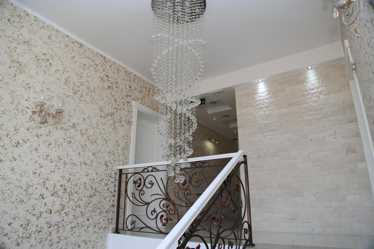 Metropolis Hotel Ulcinj Kültér fotó