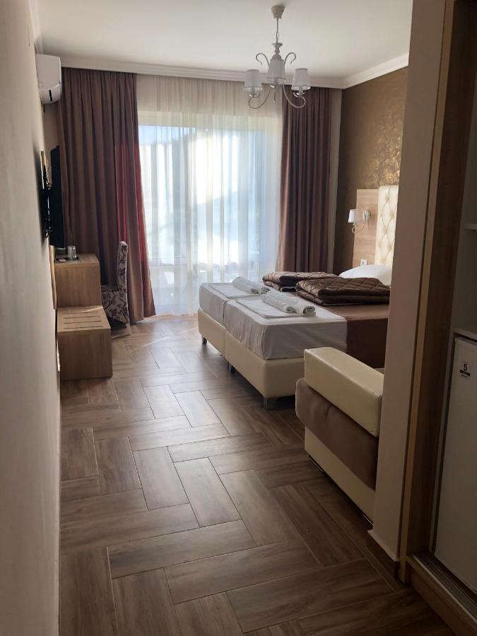 Metropolis Hotel Ulcinj Kültér fotó