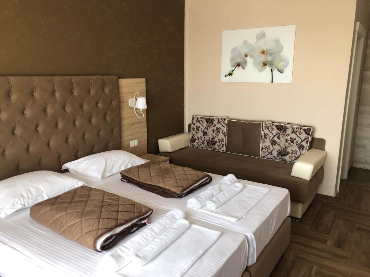 Metropolis Hotel Ulcinj Kültér fotó