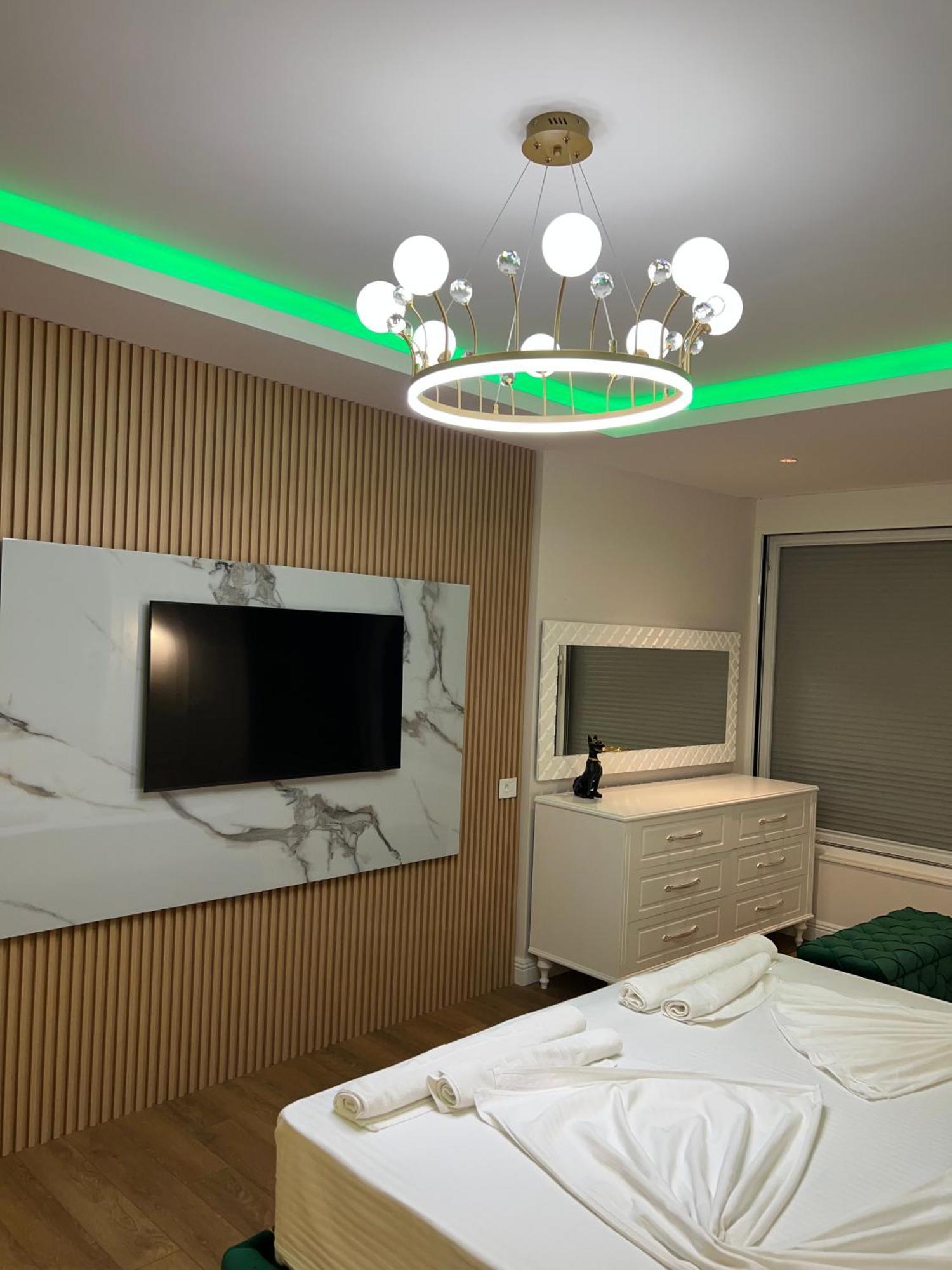 Metropolis Hotel Ulcinj Kültér fotó